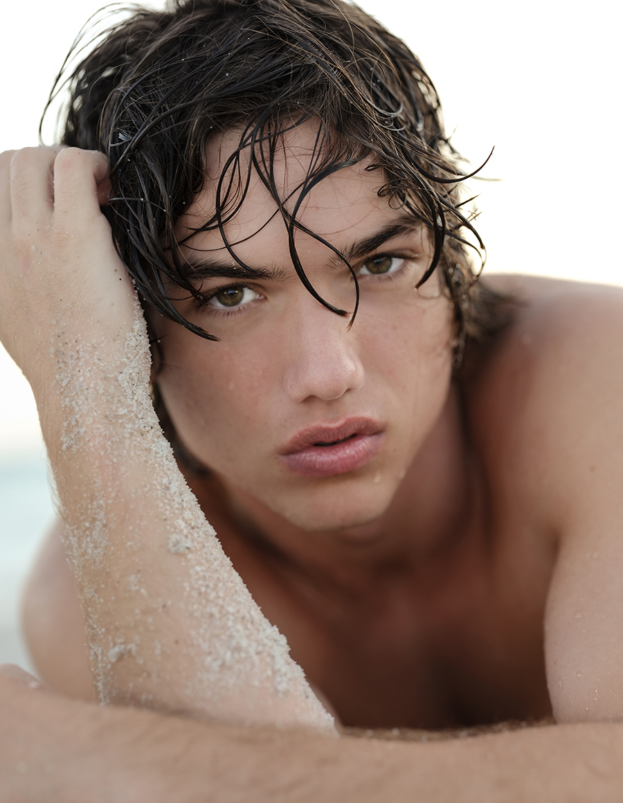 Miami model portfolio test shoot — photograph by Violetta Markelou