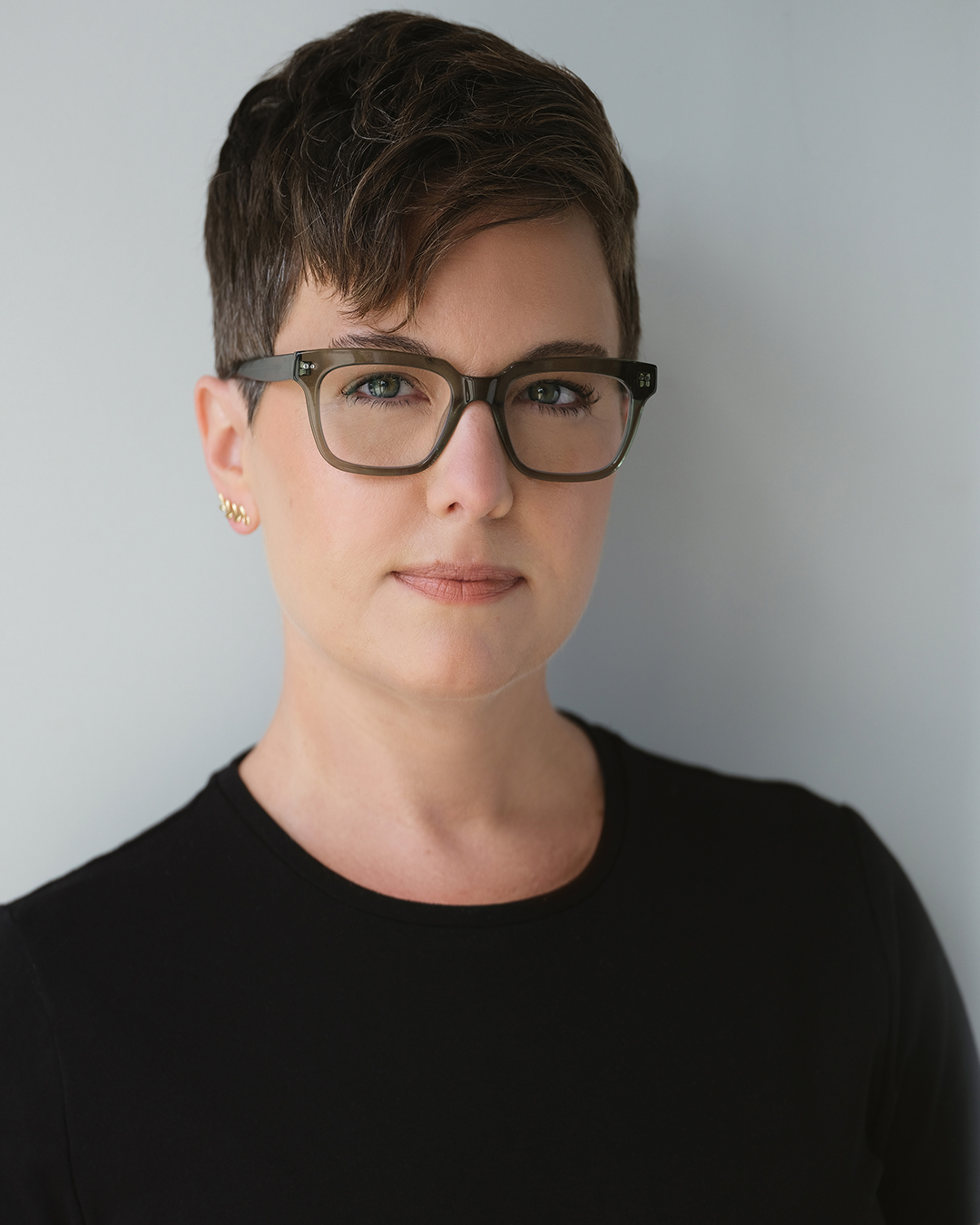 Professional headshot in Miami — photograph by Violetta Markelou